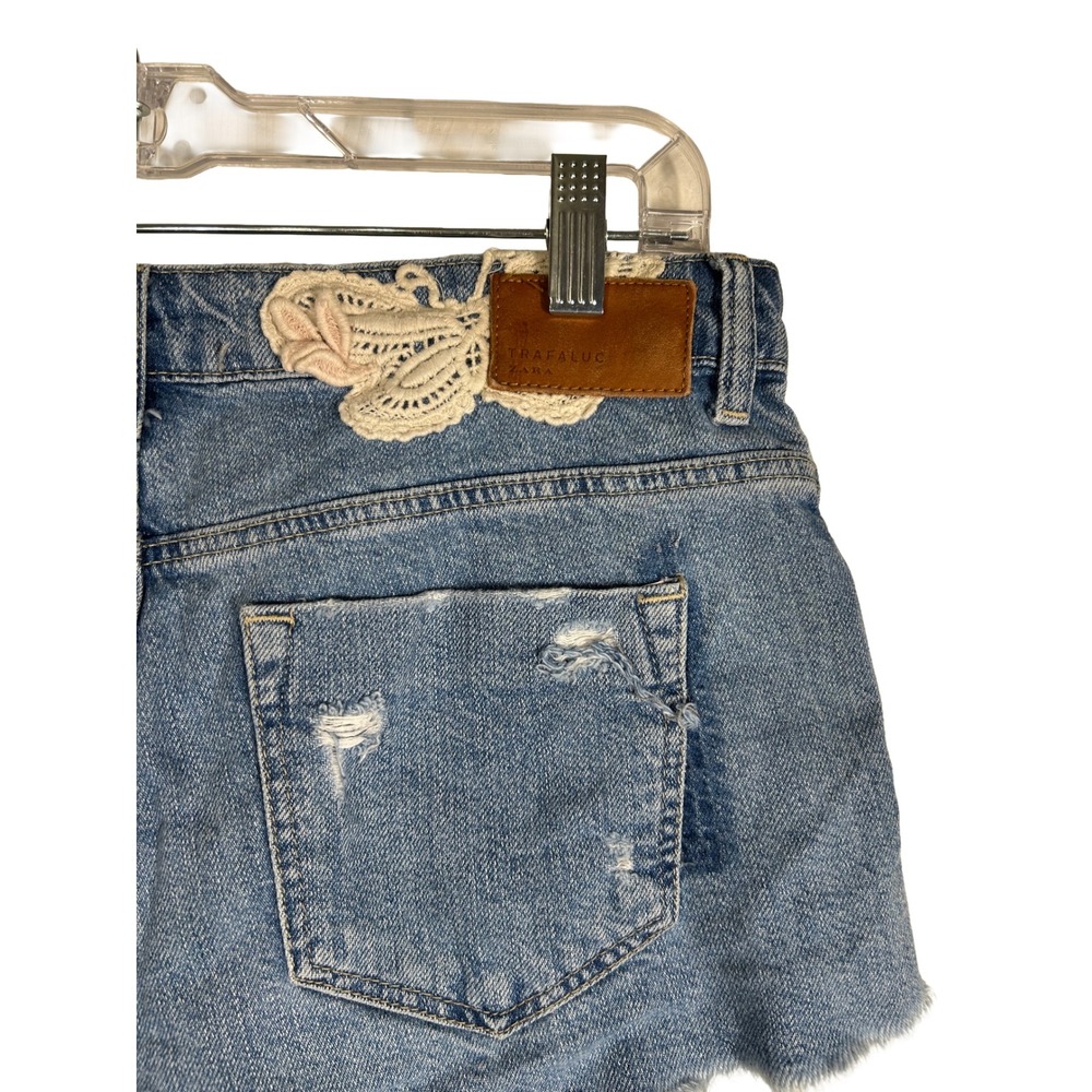 Zara Trafaluc Blue Distressed Crochet Lace Denim Shorts Women 6 High Rise Cutoff - Picture 5 of 9